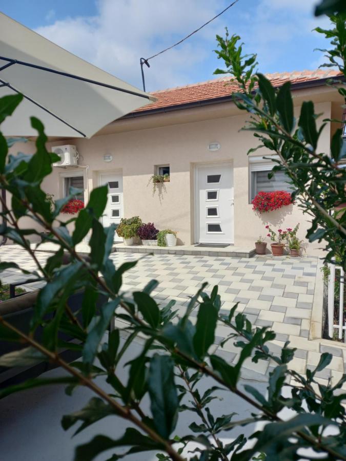 Leda Apartmani Смедереве Екстер'єр фото