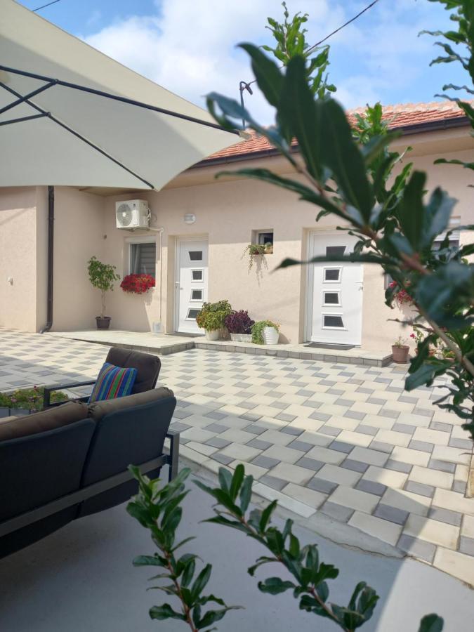 Leda Apartmani Смедереве Екстер'єр фото